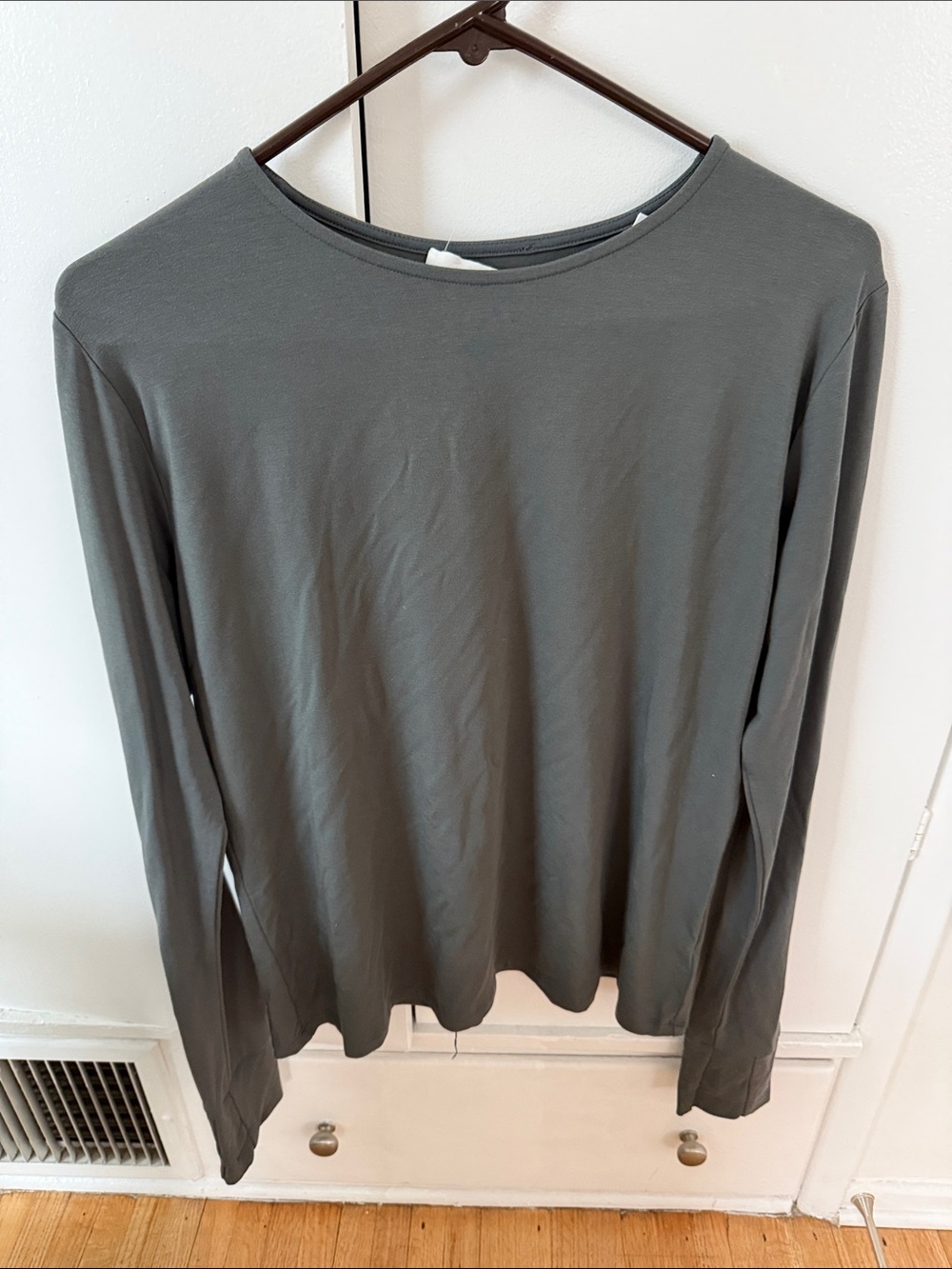 Marcella NYC Women's Long-Sleeve soft Jersey Top - Gray
